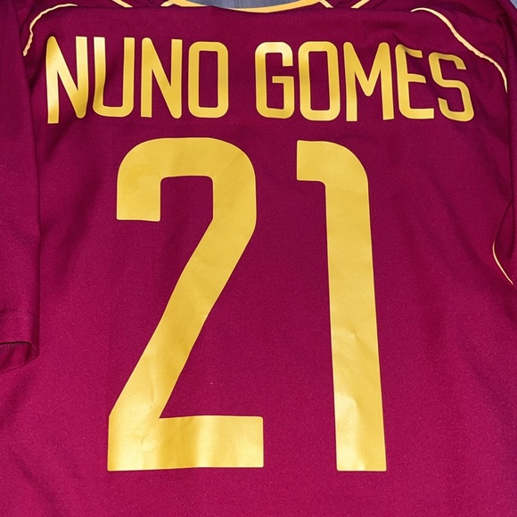 Nuno Gomes Portugal 2002 Jersey - Picture 3 of 5